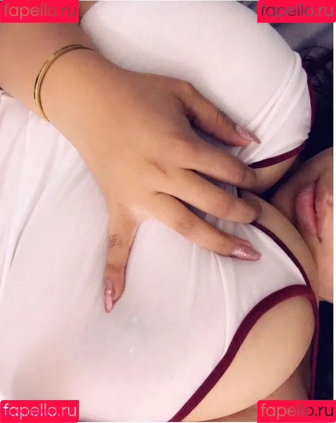Jazmin Gurrola Onlyfans Photo Gallery 