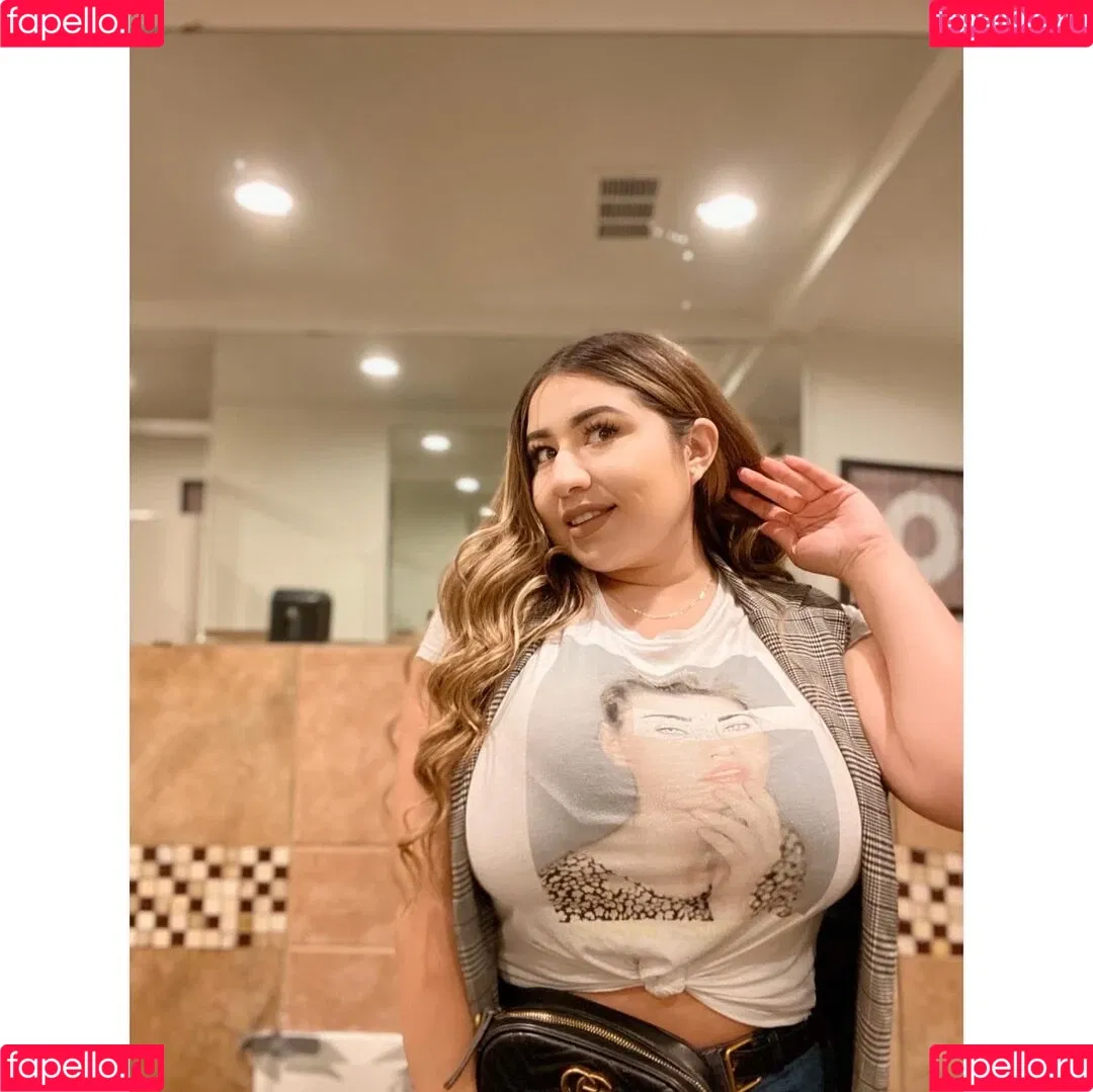 Jazmin Gurrola Onlyfans Photo Gallery 