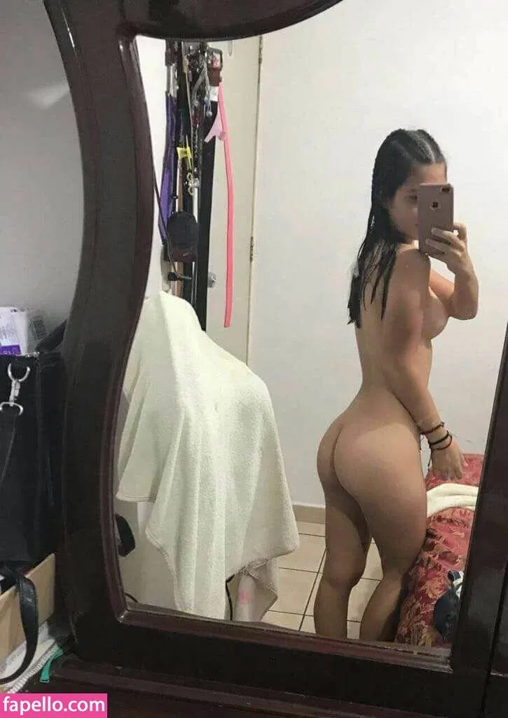 Jazmin Gurrola Onlyfans Photo Gallery 