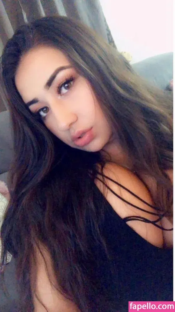 Jazmin Gurrola Onlyfans Photo Gallery 