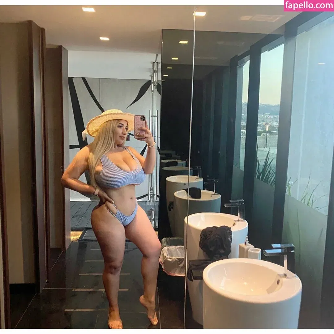 Jazmin Gurrola Onlyfans Photo Gallery 