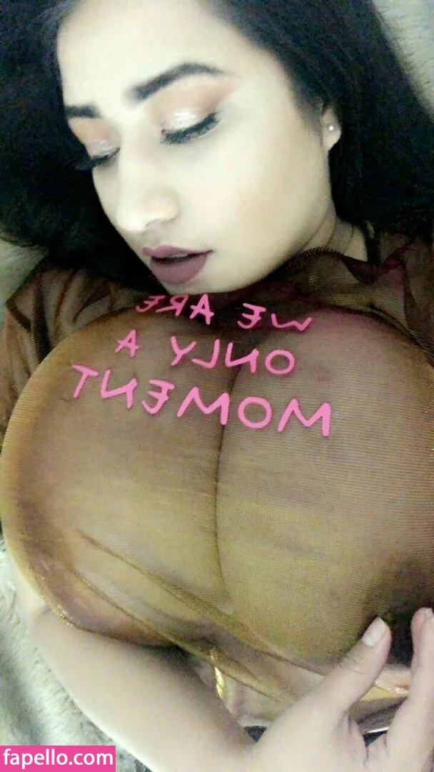 Jazmin Gurrola Onlyfans Photo Gallery 