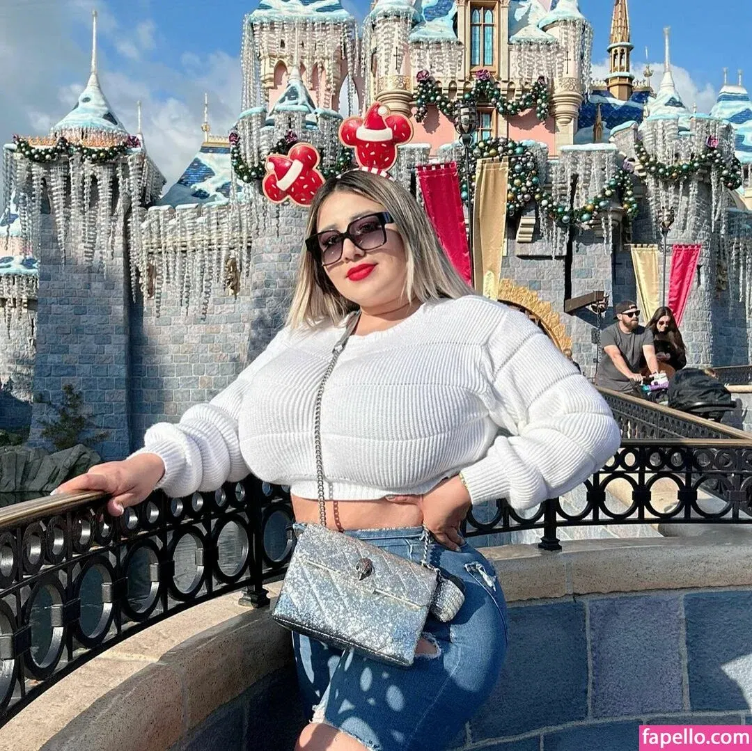 Jazmin Gurrola Onlyfans Photo Gallery 