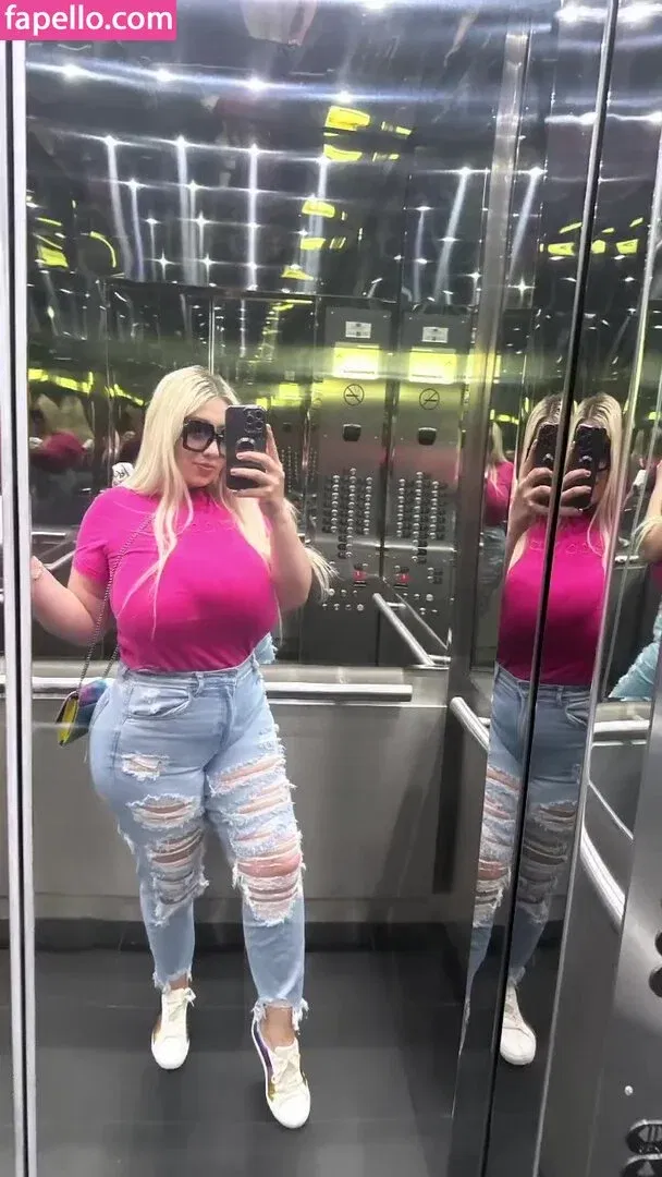 Jazmin Gurrola Onlyfans Photo Gallery 