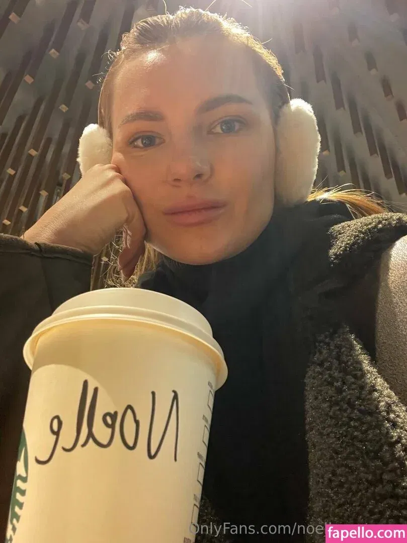 noellemesmer Onlyfans Photo Gallery 