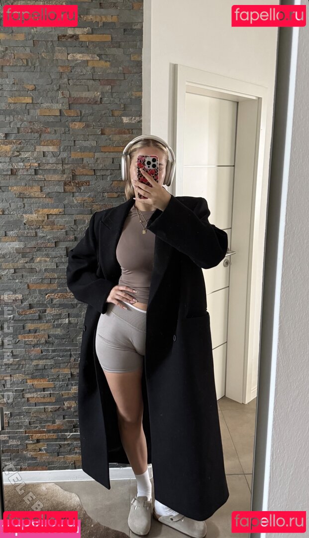 Emma Fischer Nude Onlyfans Photo 11
