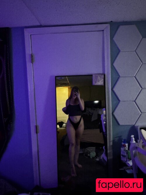 Hal_es Nude Onlyfans Photo 55