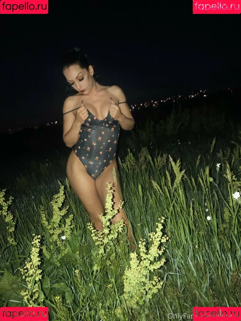 nyuszii Onlyfans Photo Gallery 