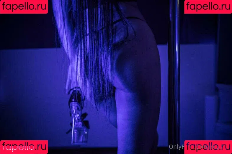 nyuszii Onlyfans Photo Gallery 