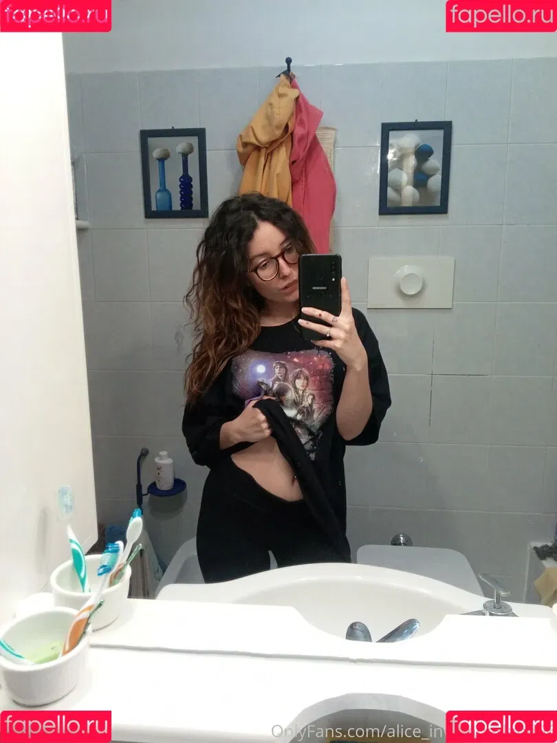 alice_inwonderland96 Onlyfans Photo Gallery 