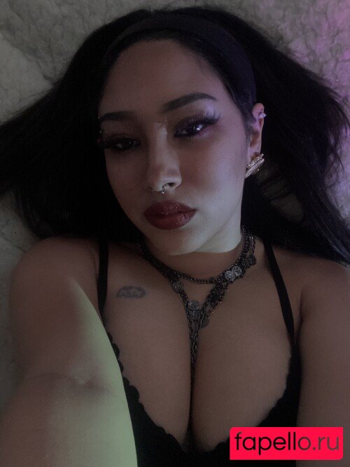 Pearl Niyada Nude Onlyfans Photo 41