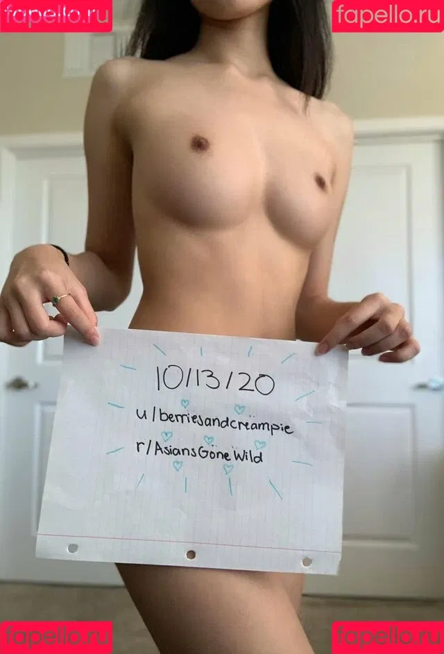 berriesandcreampie Onlyfans Photo Gallery 