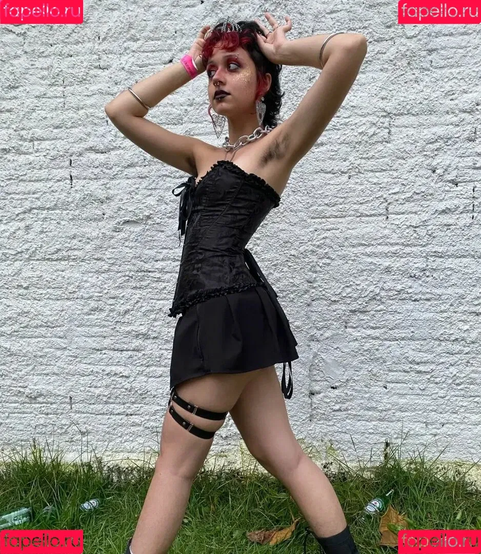 Aurwrayag Onlyfans Photo Gallery 