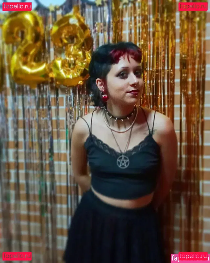 Aurwrayag Onlyfans Photo Gallery 