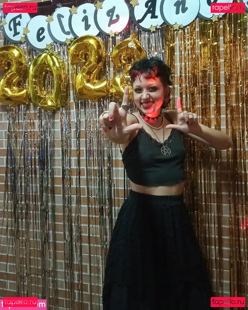 Aurwrayag Onlyfans Photo Gallery 