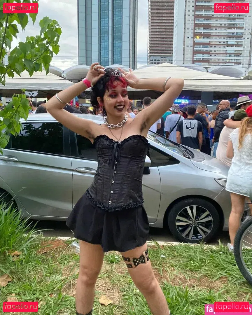 Aurwrayag Onlyfans Photo Gallery 