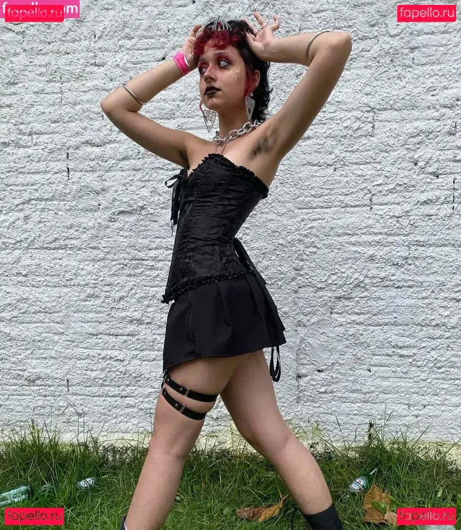 Aurwrayag Onlyfans Photo Gallery 