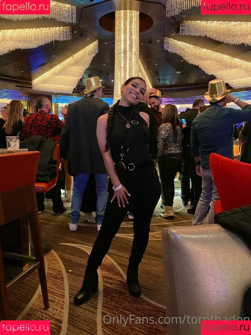 torothadon Onlyfans Photo Gallery 