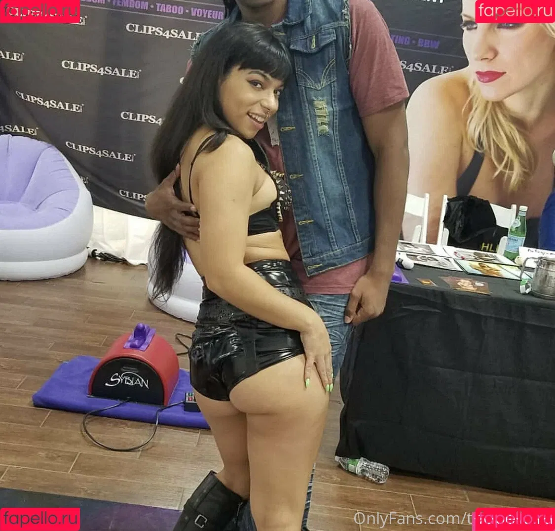 torothadon Onlyfans Photo Gallery 