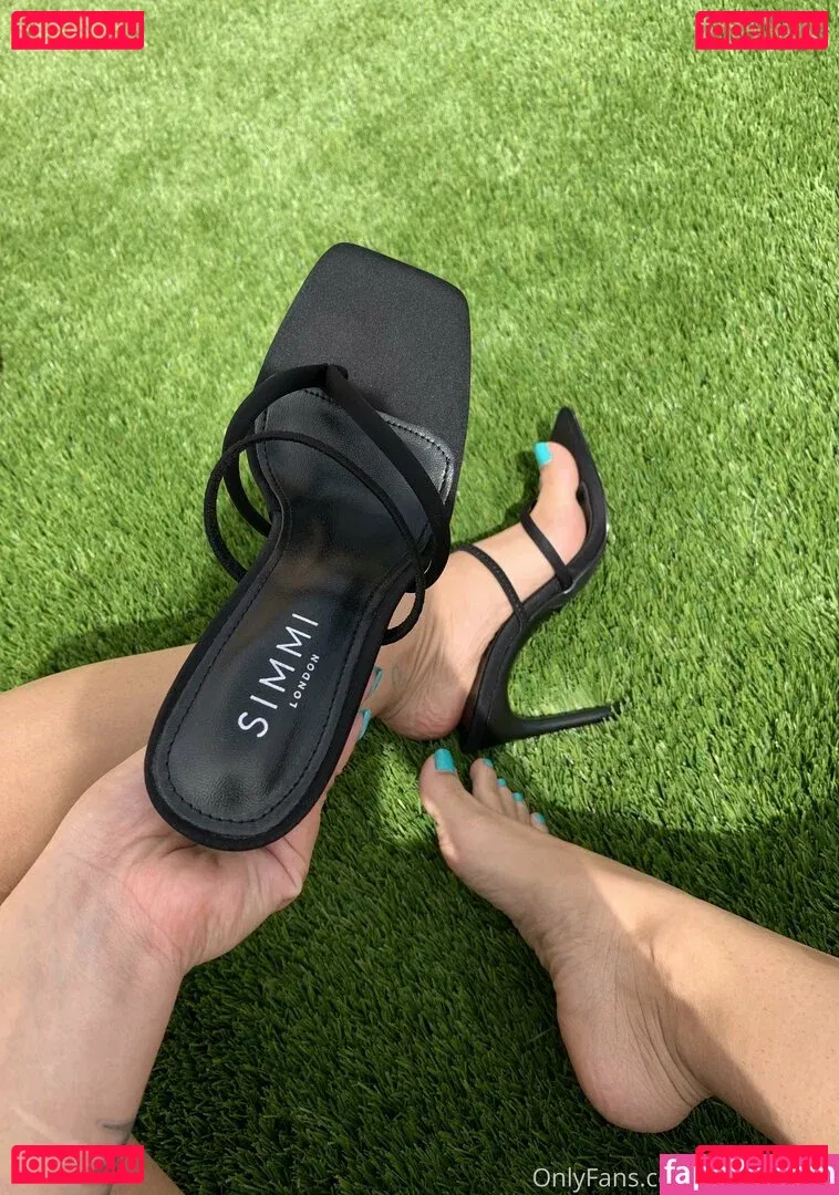 torothadon Onlyfans Photo Gallery 