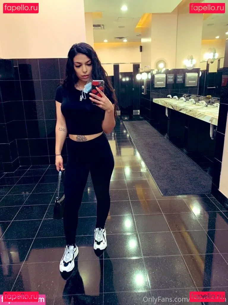 torothadon Onlyfans Photo Gallery 