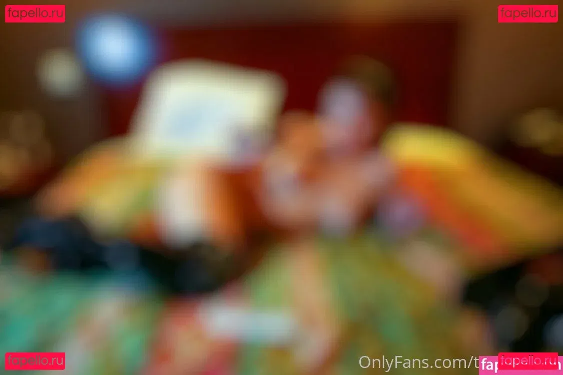 torothadon Onlyfans Photo Gallery 