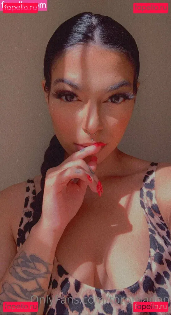 torothadon Onlyfans Photo Gallery 