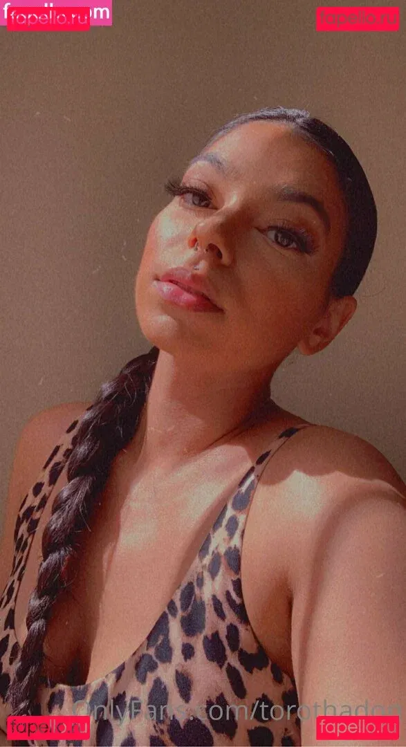 torothadon Onlyfans Photo Gallery 