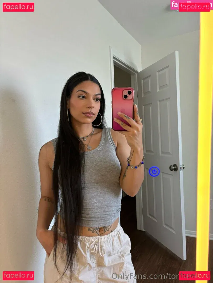 torothadon Onlyfans Photo Gallery 