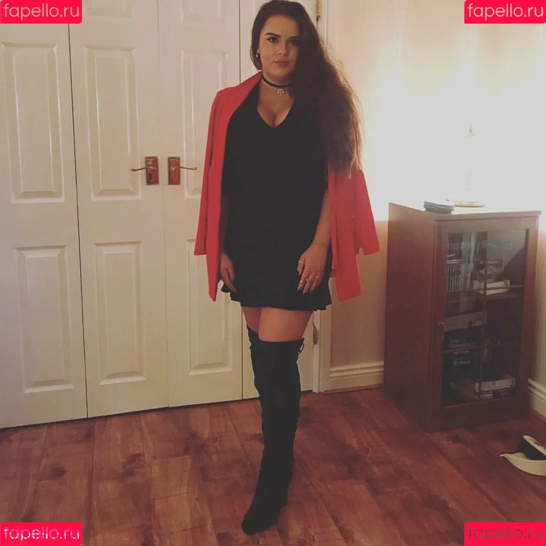 Kirsty Brittain Onlyfans Photo Gallery 