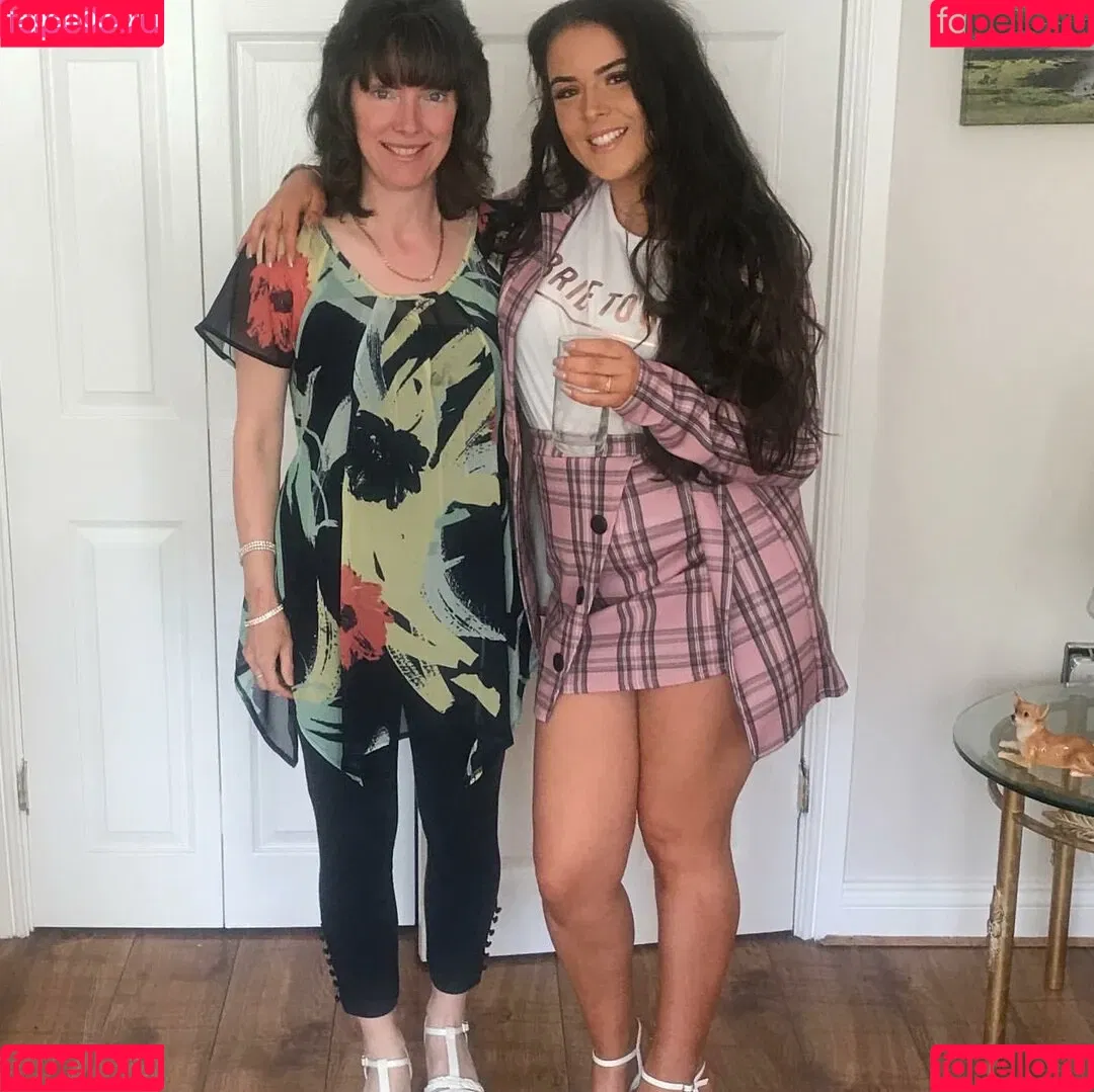 Kirsty Brittain Onlyfans Photo Gallery 