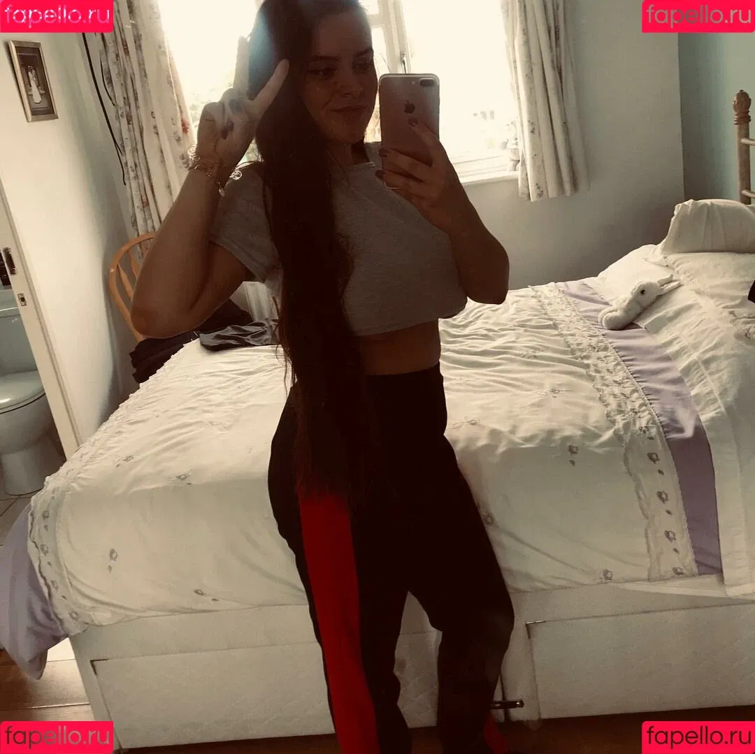 Kirsty Brittain Onlyfans Photo Gallery 