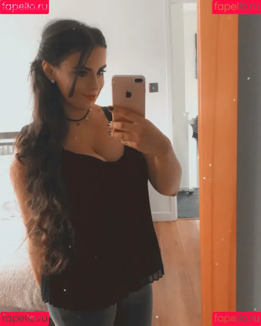 Kirsty Brittain Onlyfans Photo Gallery 