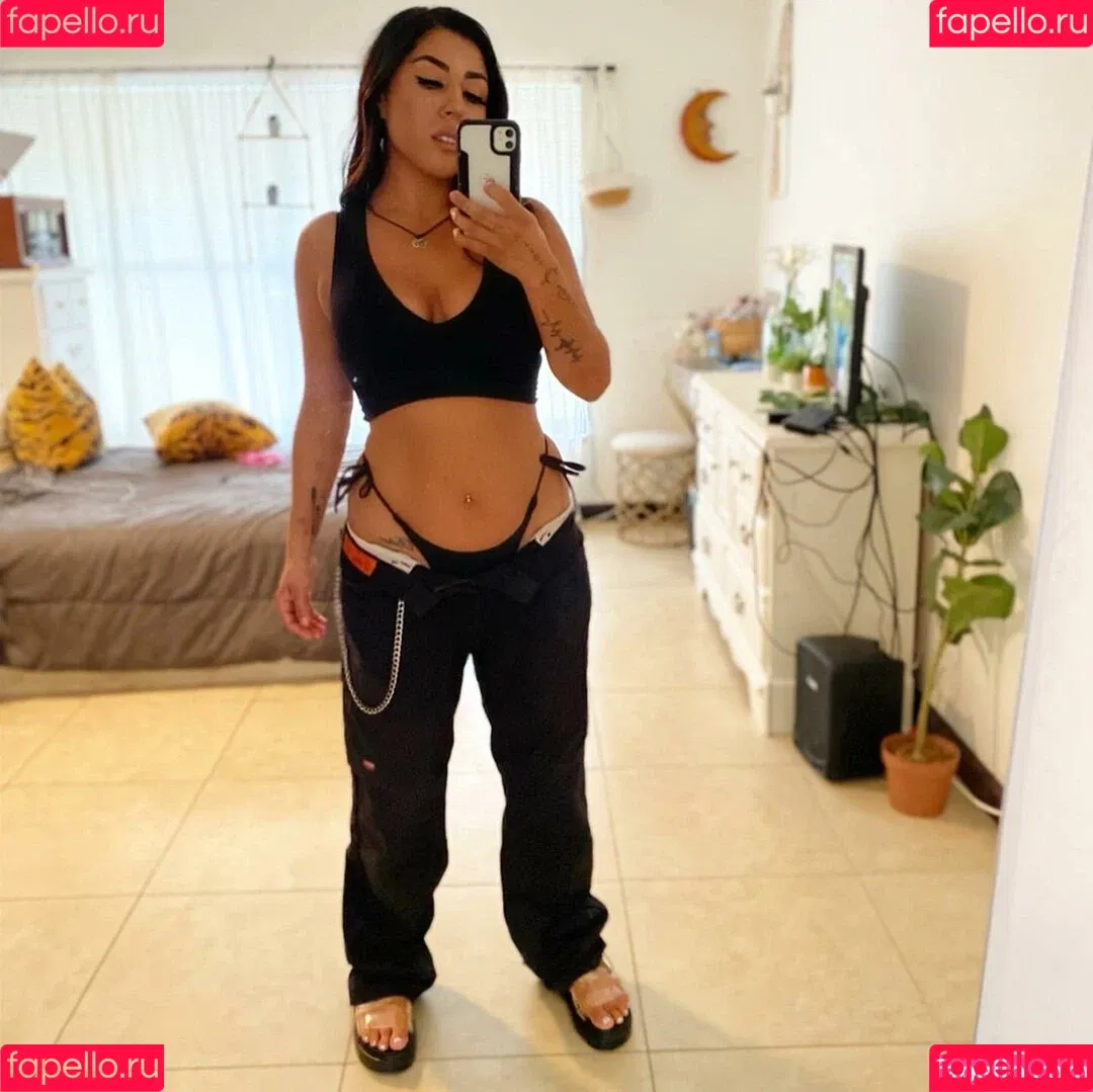 gabrielamal_ Onlyfans Photo Gallery 