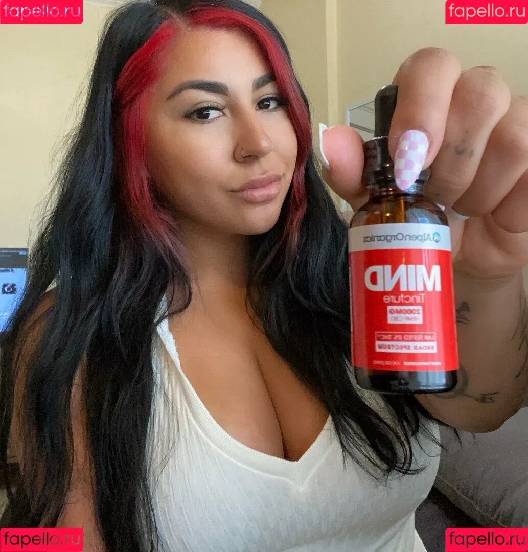 gabrielamal_ Onlyfans Photo Gallery 