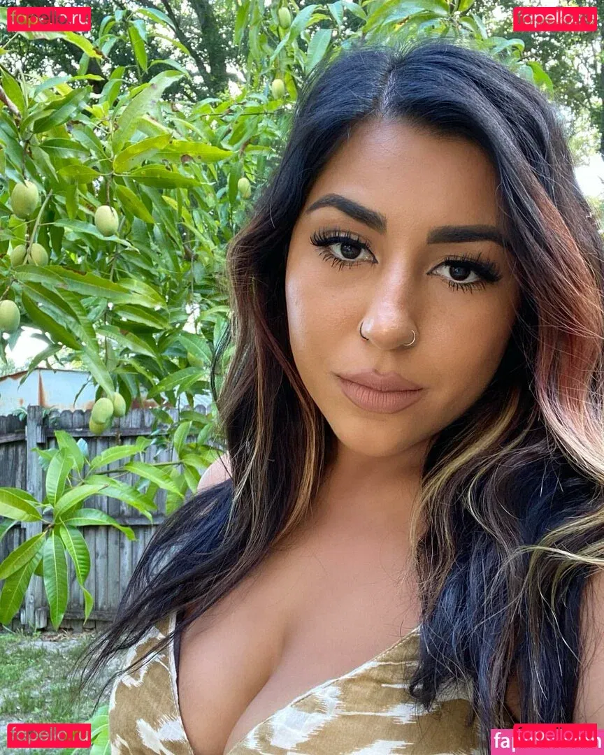 gabrielamal_ Onlyfans Photo Gallery 