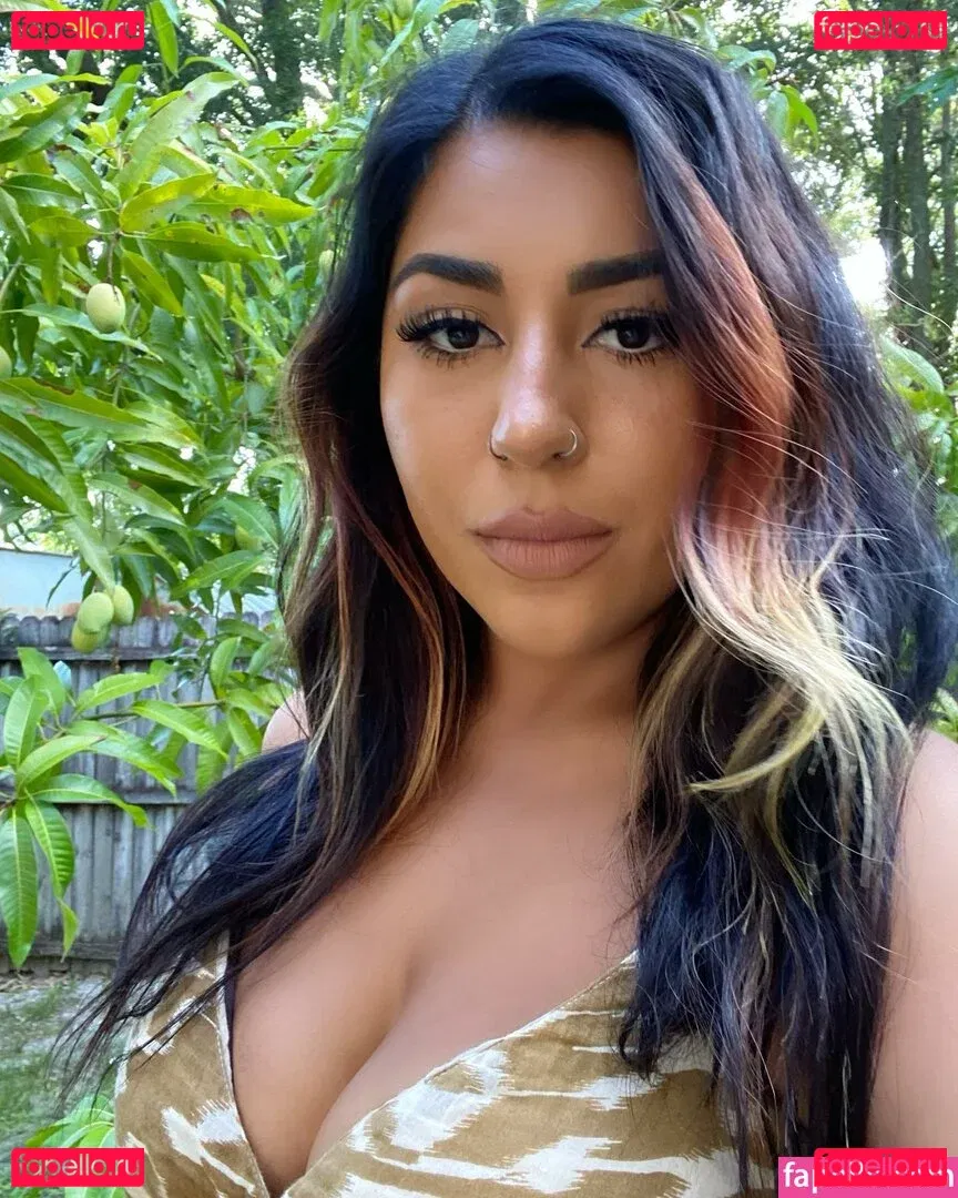 gabrielamal_ Onlyfans Photo Gallery 