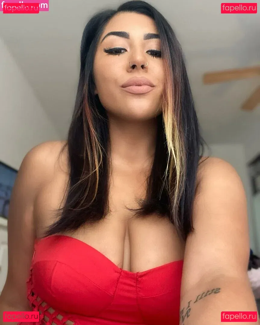 gabrielamal_ Onlyfans Photo Gallery 