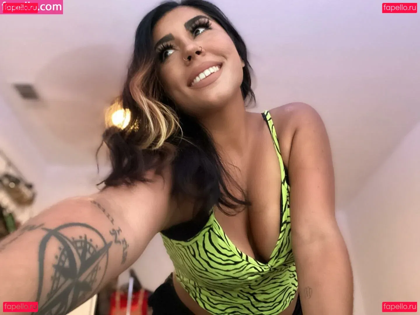 gabrielamal_ Onlyfans Photo Gallery 
