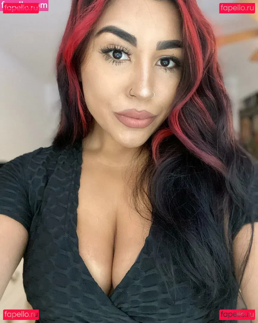 gabrielamal_ Onlyfans Photo Gallery 