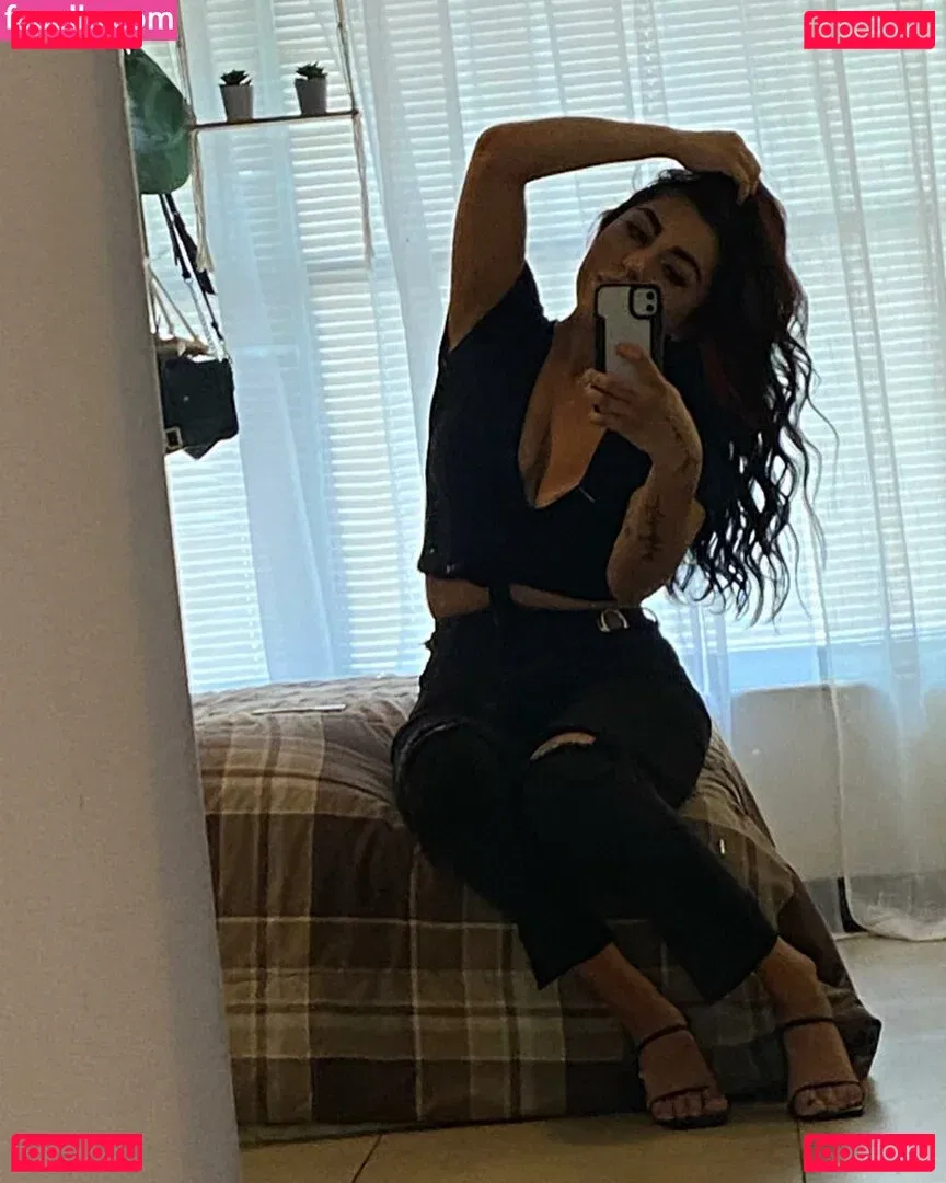 gabrielamal_ Onlyfans Photo Gallery 