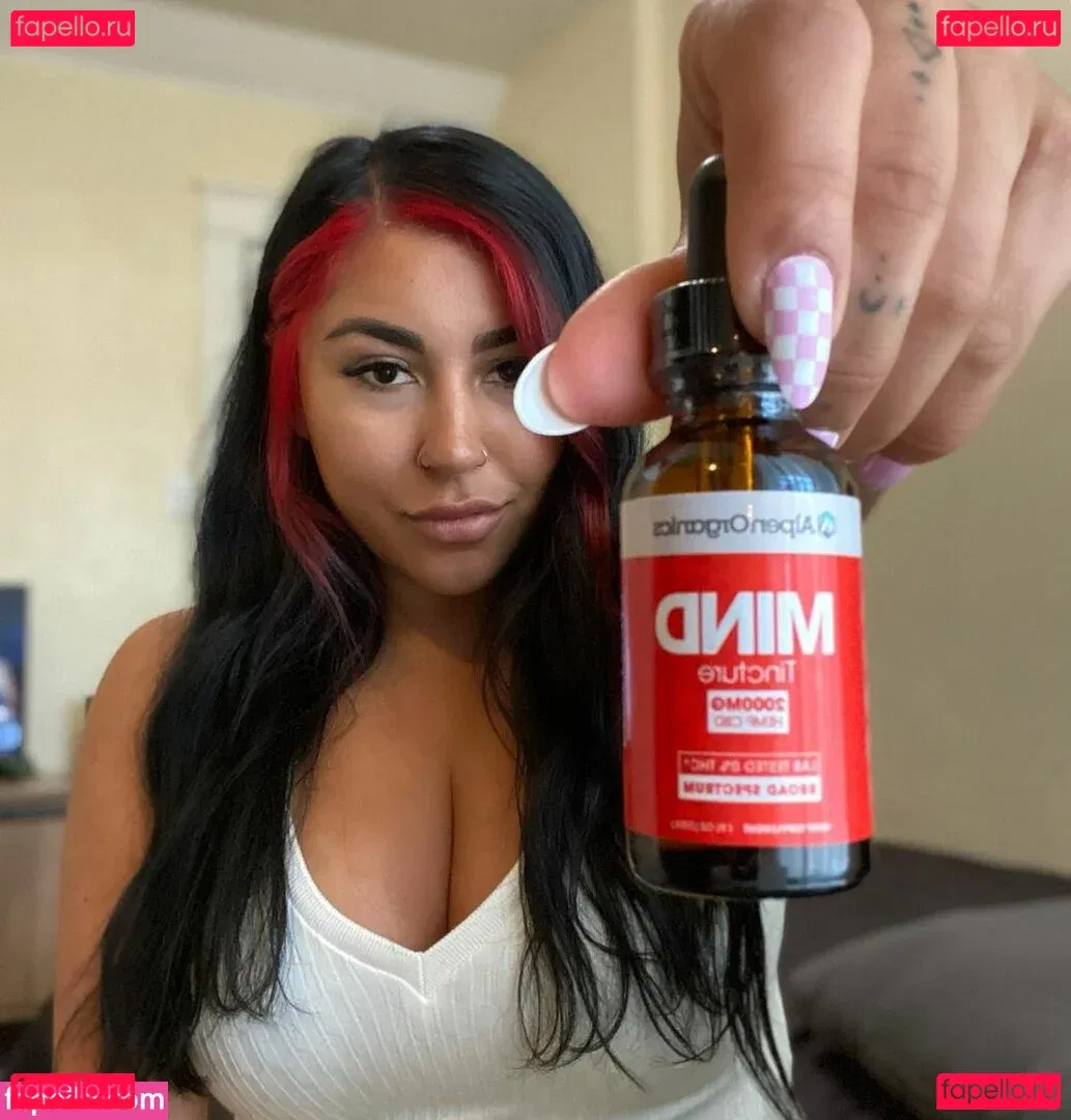 gabrielamal_ Onlyfans Photo Gallery 