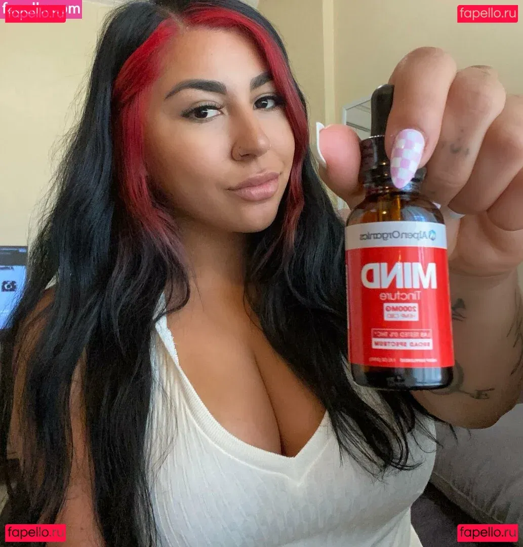 gabrielamal_ Onlyfans Photo Gallery 