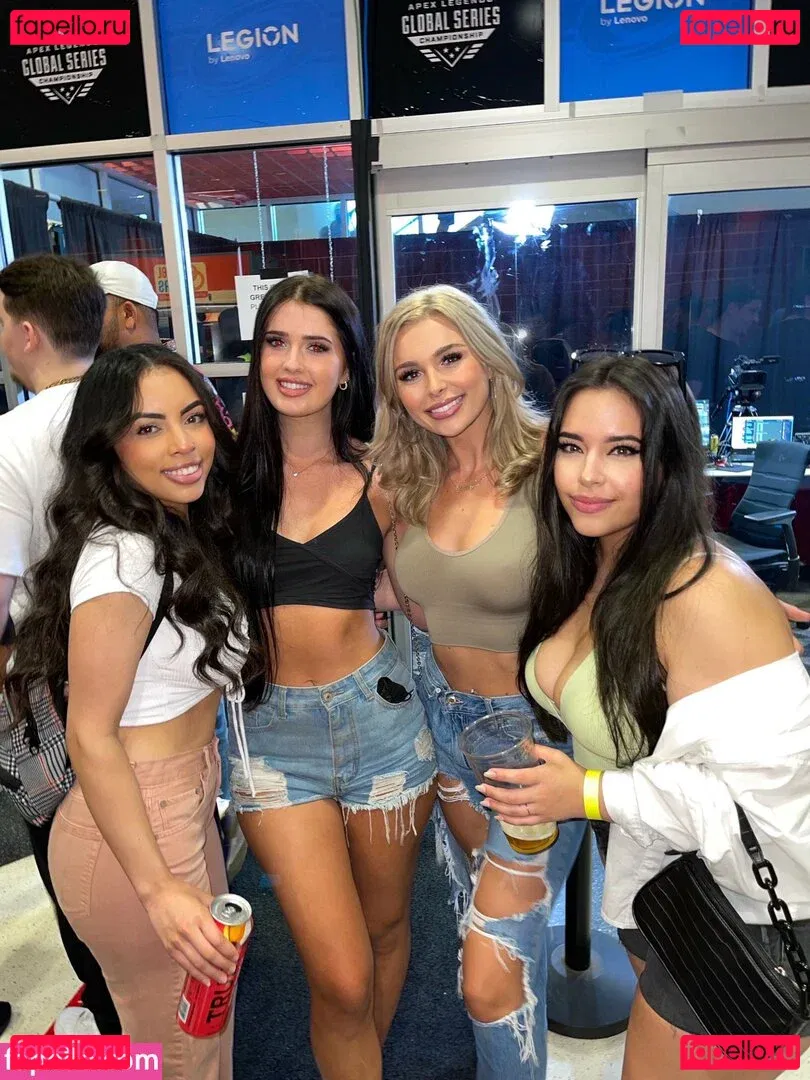 Martina Eliza Onlyfans Photo Gallery 