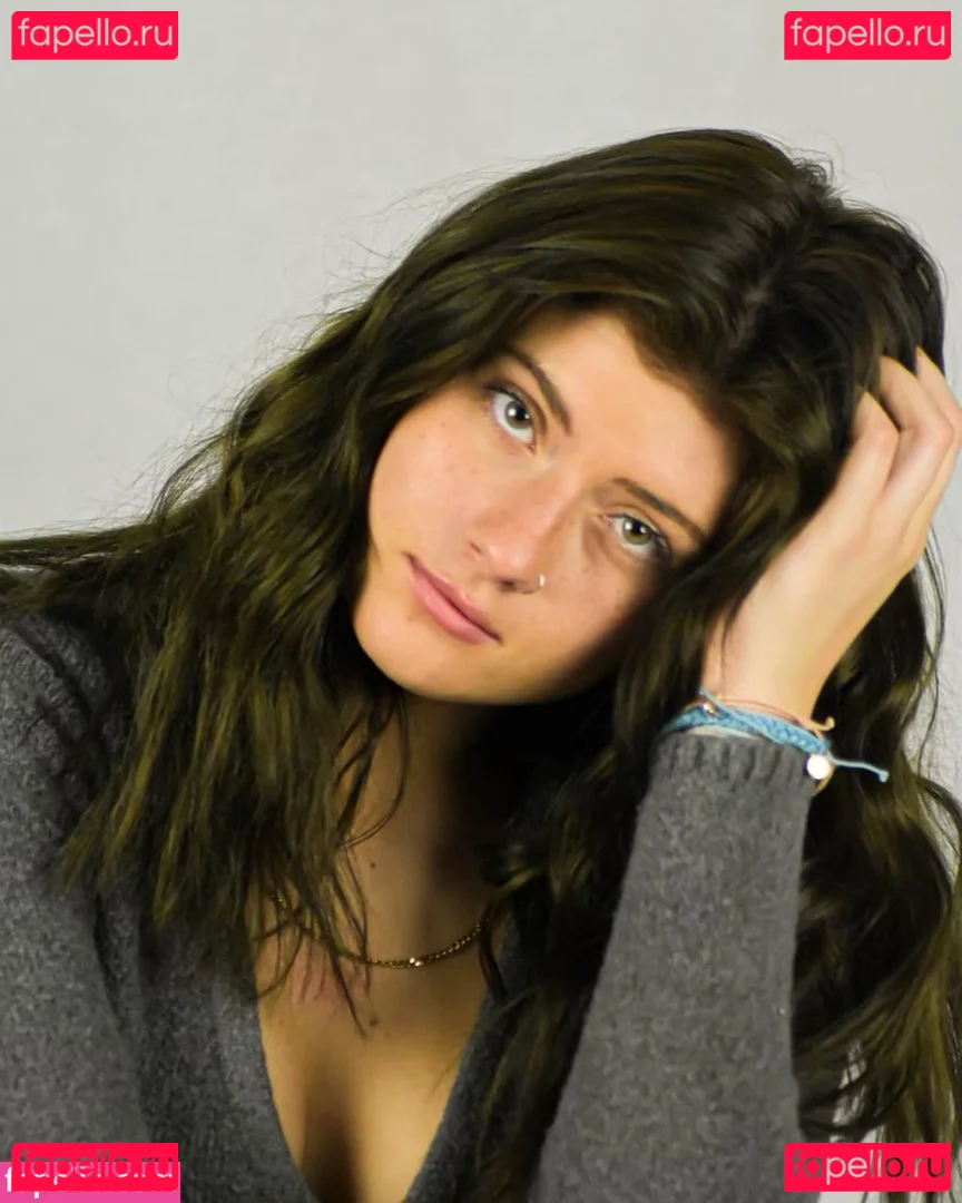 itsfaithmarone Onlyfans Photo Gallery 