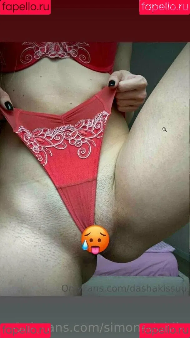 simonedahlia Onlyfans Photo Gallery 