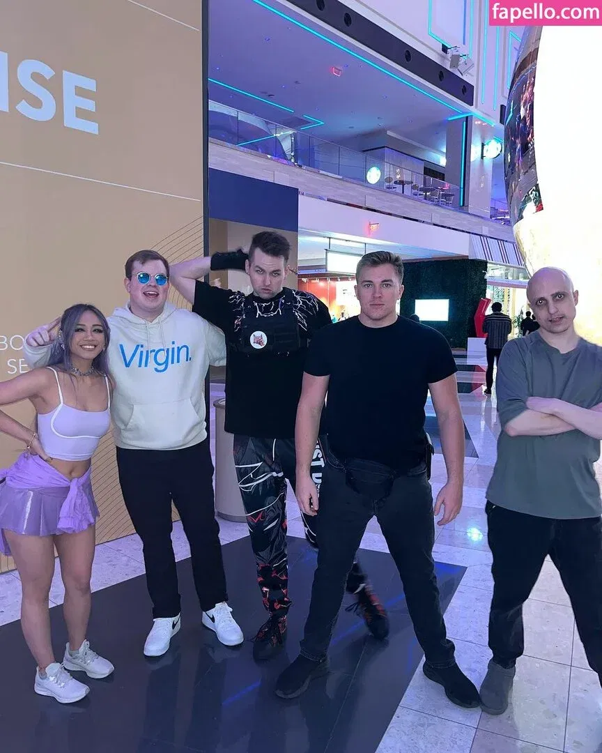 Kyootbot Onlyfans Photo Gallery 