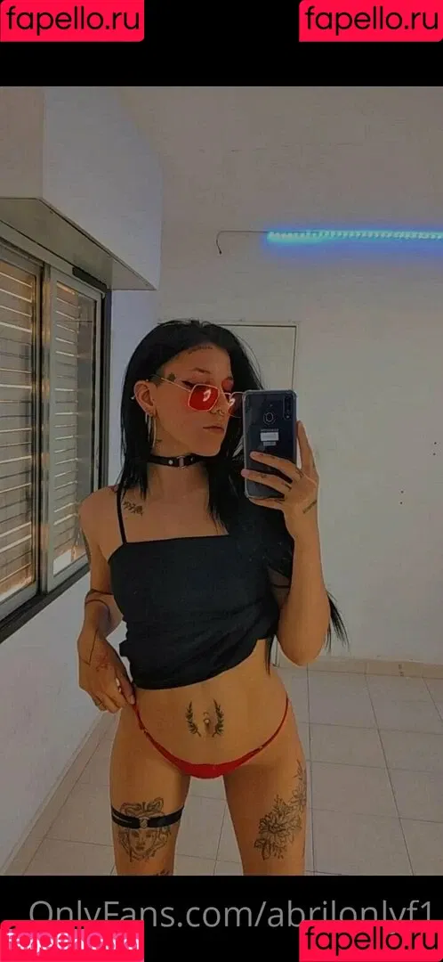 abrilonlyf1 Onlyfans Photo Gallery 