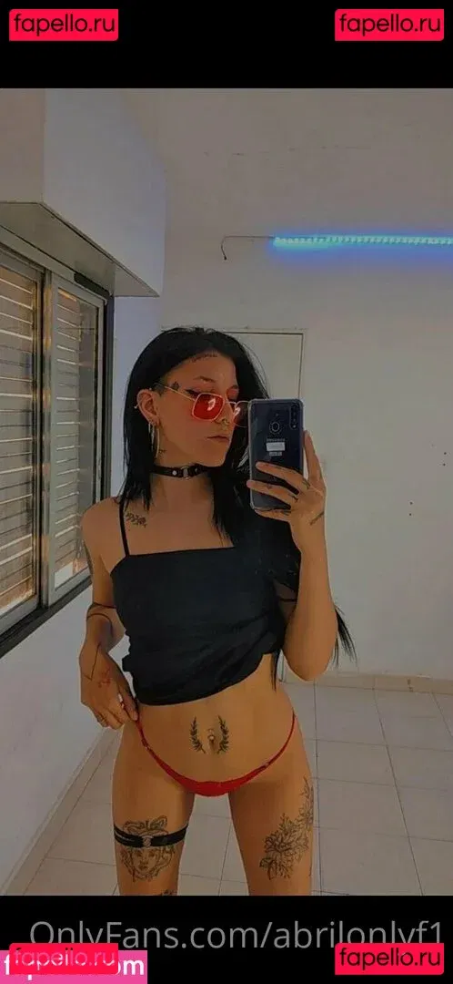 abrilonlyf1 Onlyfans Photo Gallery 