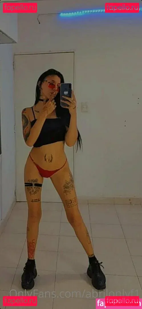 abrilonlyf1 Onlyfans Photo Gallery 
